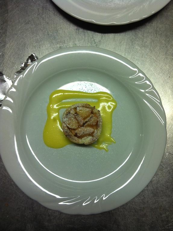 Bar Trattoria Colombina Affittacamere Bossico Bagian luar foto
