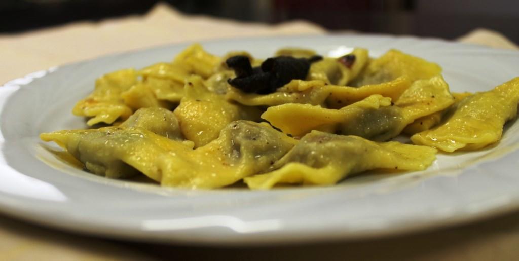 Bar Trattoria Colombina Affittacamere Bossico Bagian luar foto